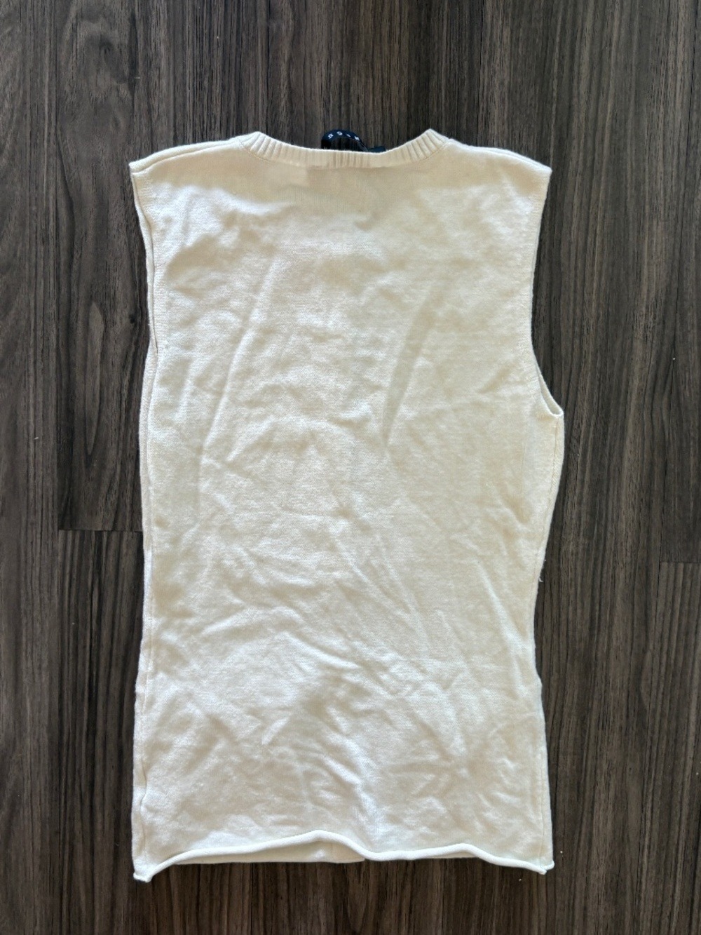 Revolve x LIONESS KOURT VEST Sleevless Button Down Lightweight Knit Cream XS - Picture 11 of 14